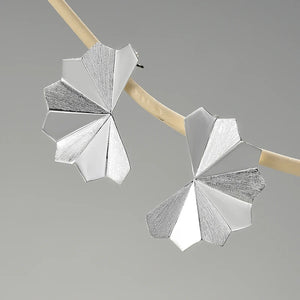 Mei Fan Earrings