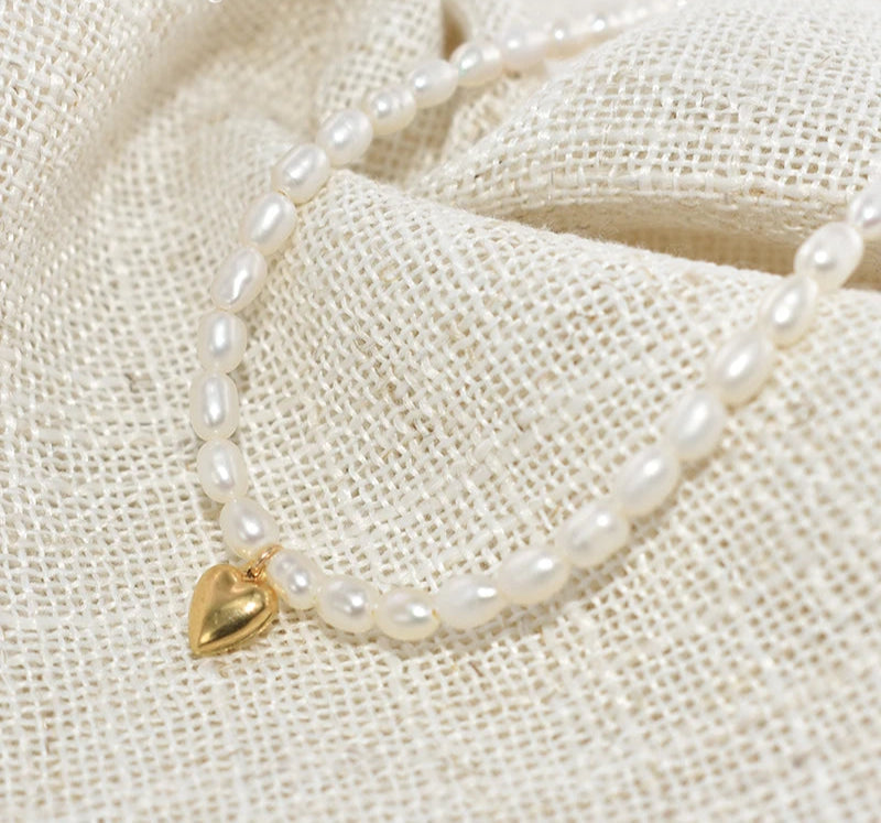 Ellie Heart Pendant Necklace