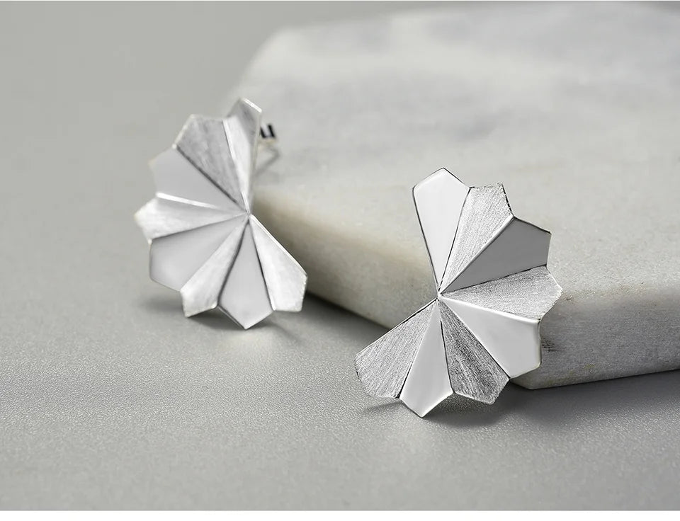 Mei Fan Earrings