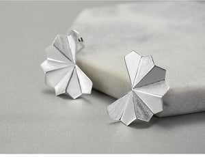 Mei Fan Earrings