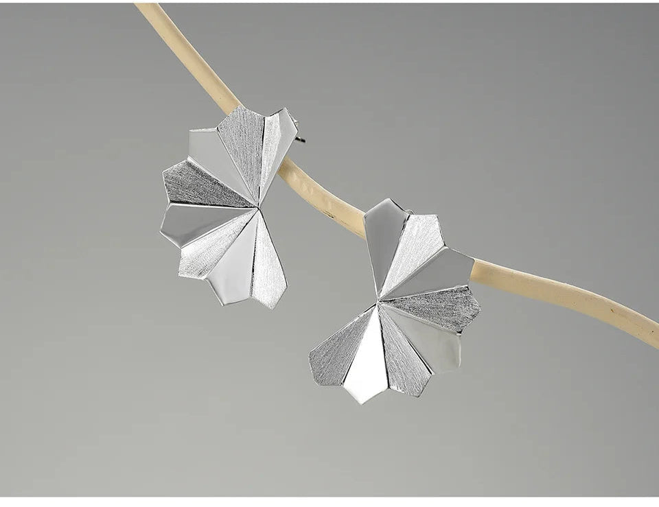 Mei Fan Earrings