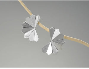 Mei Fan Earrings