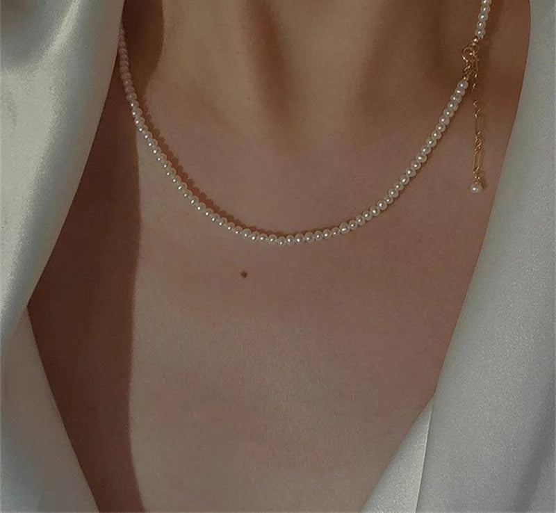 Poppy Pearl Necklace